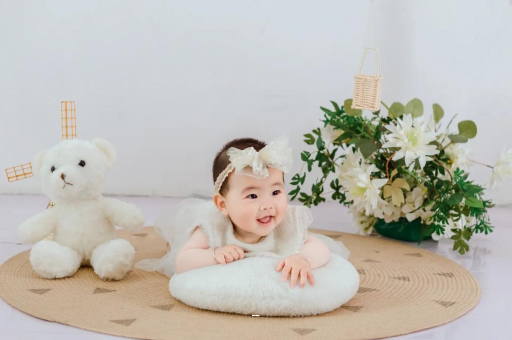 福安宝宝三个月翻身